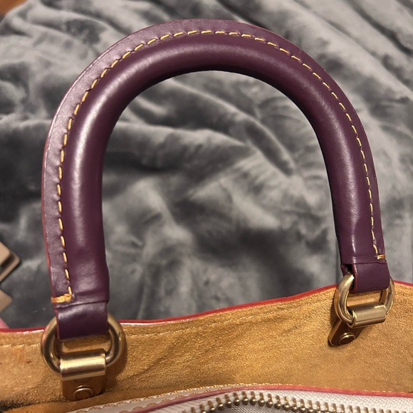 Coach Rogue 30/31 in Chalk/Oxblood - Picture 6 of 12